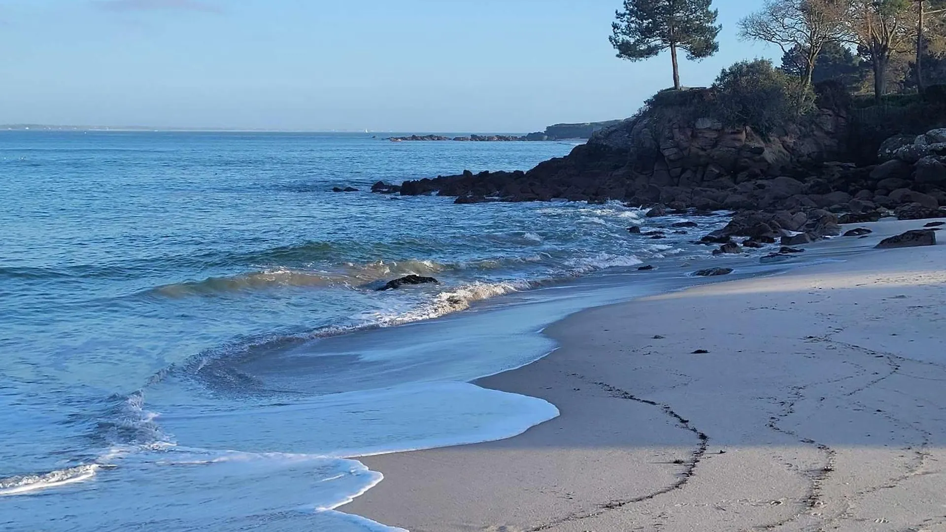 Holiday home Maison Lumineuse Avec Jardin Entre Plages De Cap-Coz Et Beg-Meil, Proche Activites Nautiques - Fr-1-481-173 Fouesnant